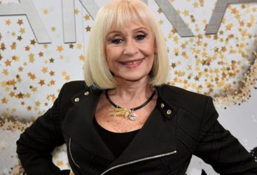C’est l’anniversaire de Raffaella Carrà : la reine de la télévision italienne fête ses 78 ans